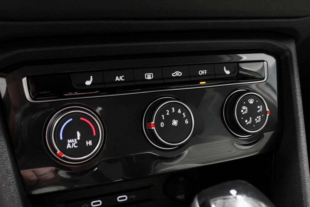 Used 2024 Volkswagen Tiguan S AWD/4WD image 33