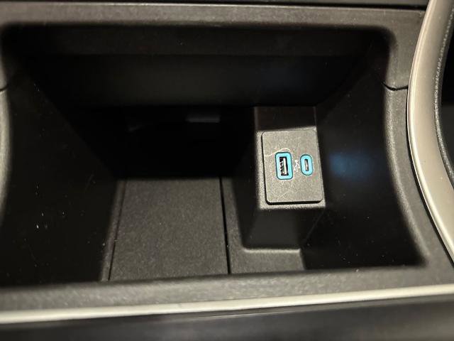 Certified 2023 Ford Edge SE image 28