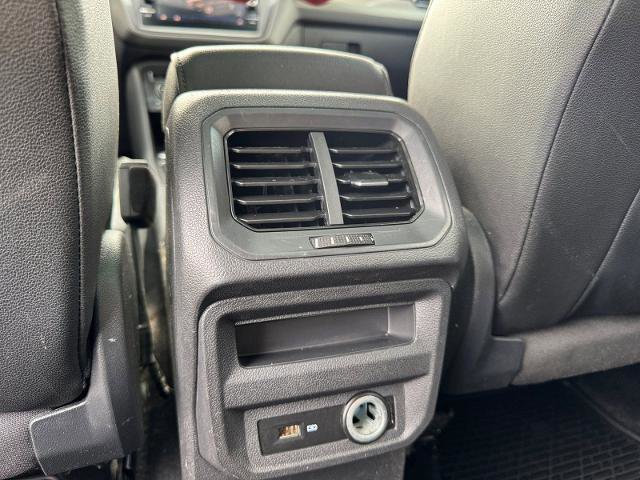 Used 2020 Volkswagen Tiguan SE R-Line image 19