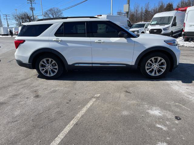 Certified 2021 Ford Explorer XLT w/ Equipment Group 202A image 6