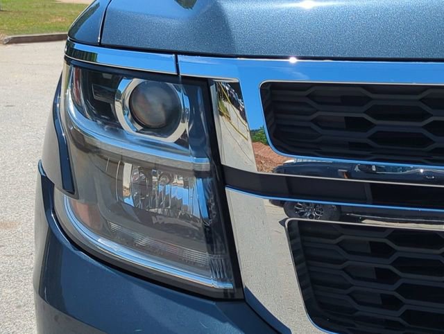 Used 2020 Chevrolet Suburban LT RWD image 11