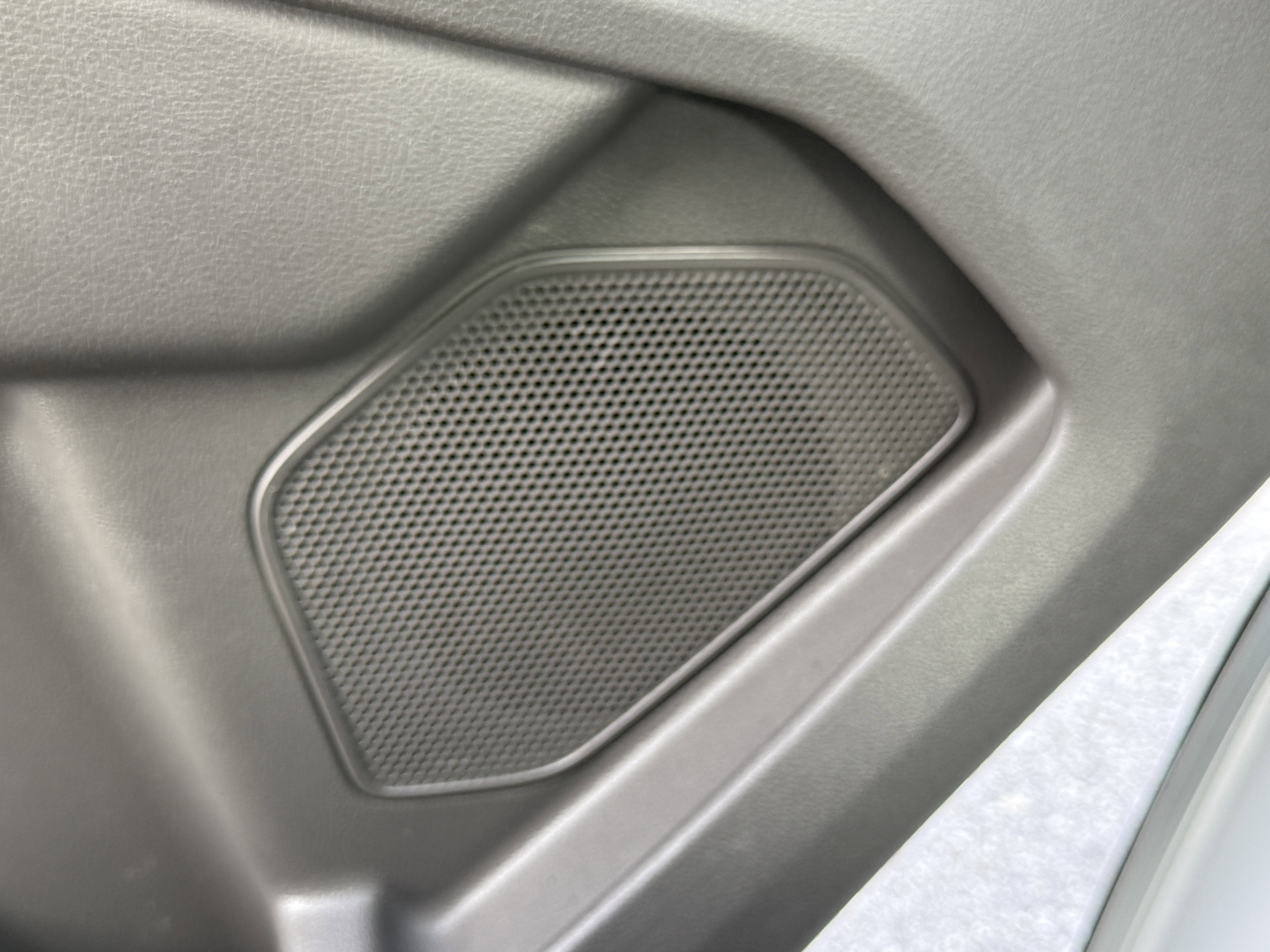 Certified 2020 Ford Transit 250 image 20