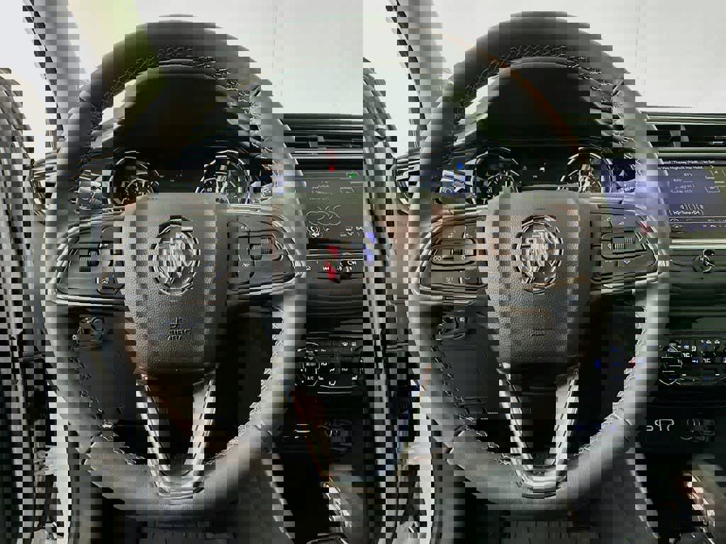 Used 2022 Buick Encore GX Essence w/ Experience Buick Package image 15