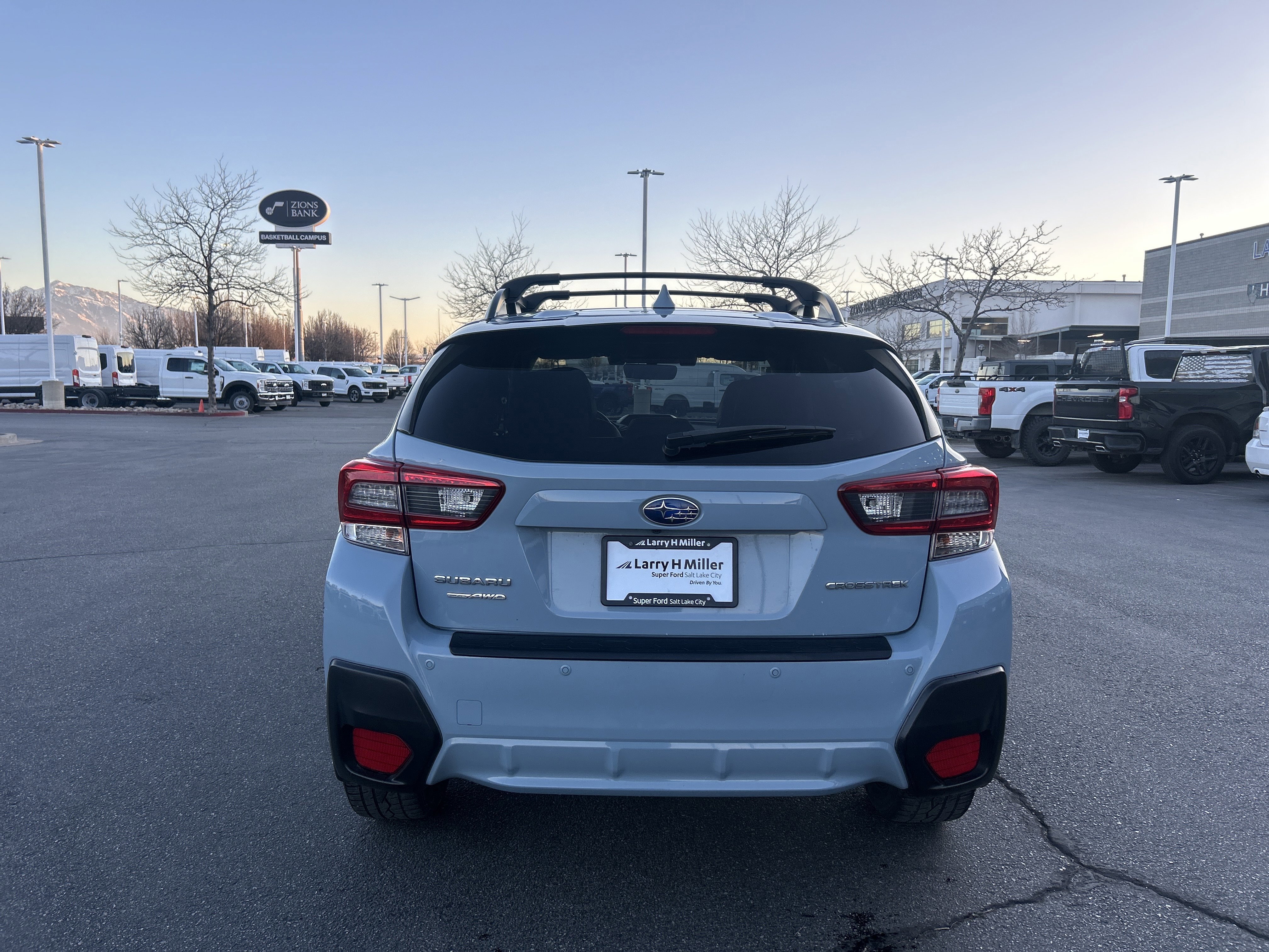 Used 2020 Subaru Crosstrek 2.0i Limited w/ Moonroof Package w/Navigation image 4