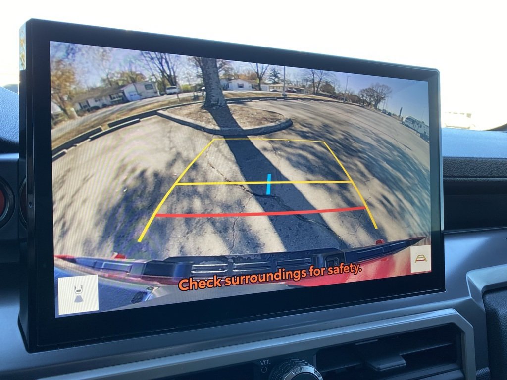 Used 2024 Toyota Tacoma TRD Sport image 21