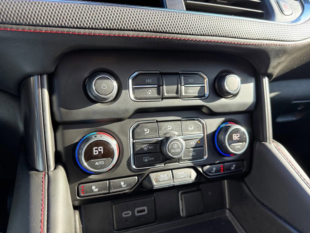 Used 2024 Chevrolet Tahoe RST w/ Luxury Package image 35