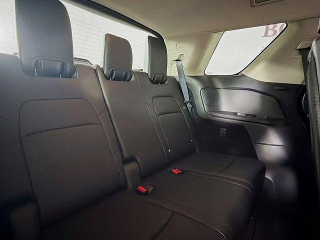 Used 2022 Nissan Pathfinder SL FWD image 33