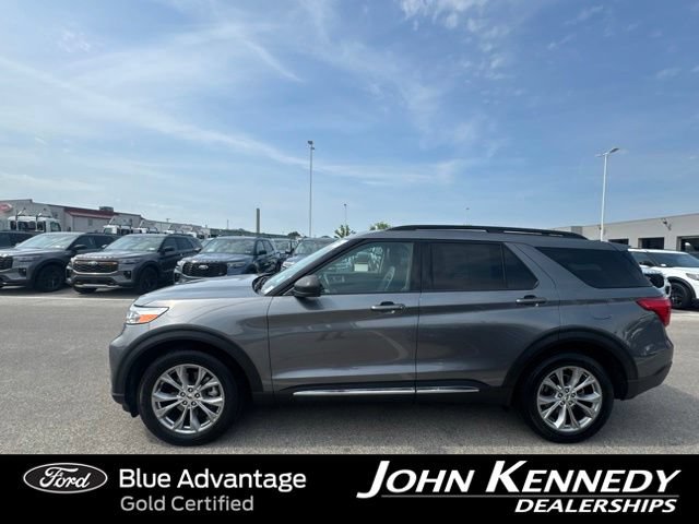 Certified 2024 Ford Explorer XLT w/ Equipment Group 202A AWD/4WD image 2