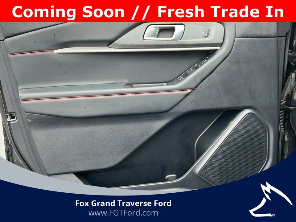 Certified 2025 Ford Explorer ST-Line AWD/4WD image 16
