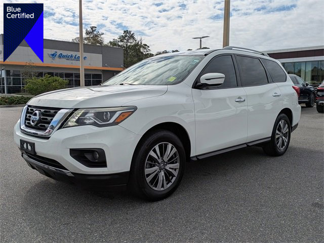 Used 2019 Nissan Pathfinder SV image 1