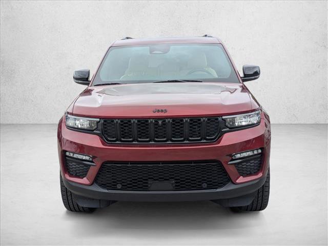 Used 2023 Jeep Grand Cherokee Limited w/ Luxury Tech Group II RWD image 2