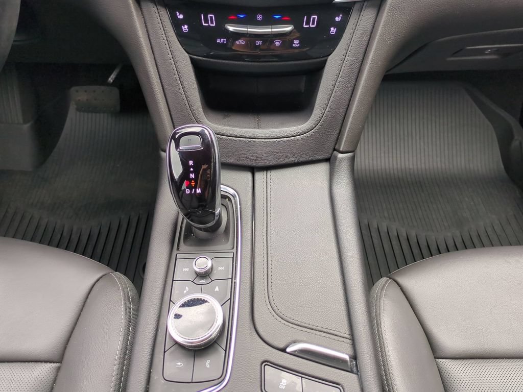 Used 2025 Cadillac XT5 Premium Luxury w/ Technology Package FWD image 22