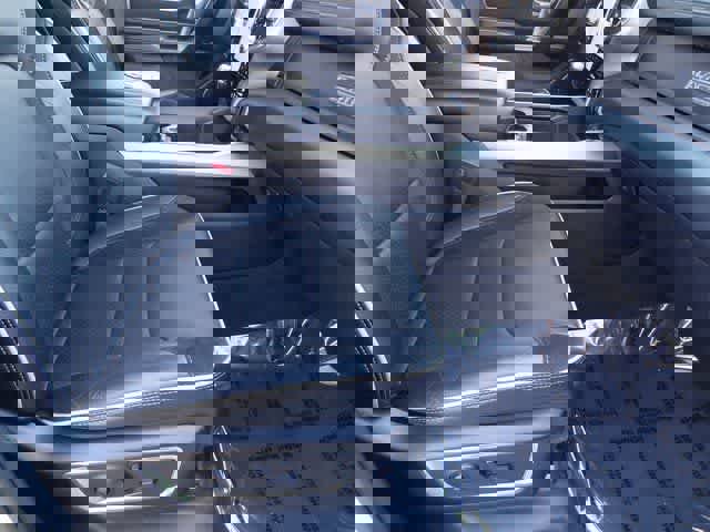 Used 2025 RAM 1500 Laramie image 14