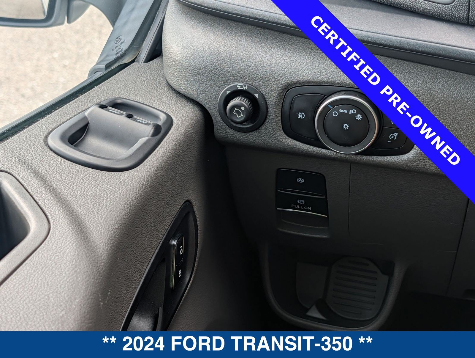 Certified 2024 Ford Transit 350 XLT RWD image 22