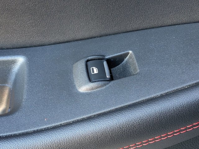 Certified 2022 Ford Edge ST-Line image 29