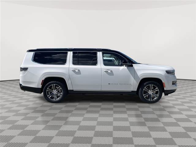 Used 2024 Jeep Grand Wagoneer L 4WD image 6