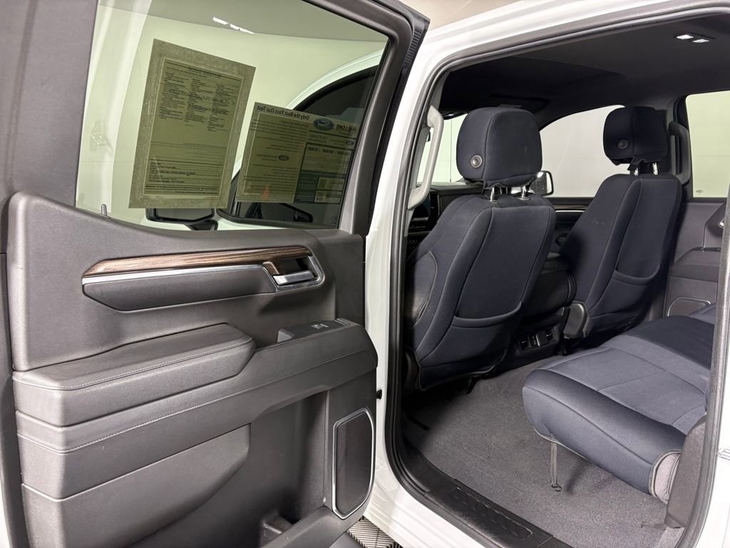 Used 2023 Chevrolet Silverado 1500 RST w/ Redline Edition image 29