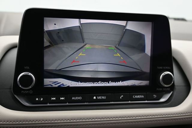 Used 2025 Nissan Rogue SV FWD image 20