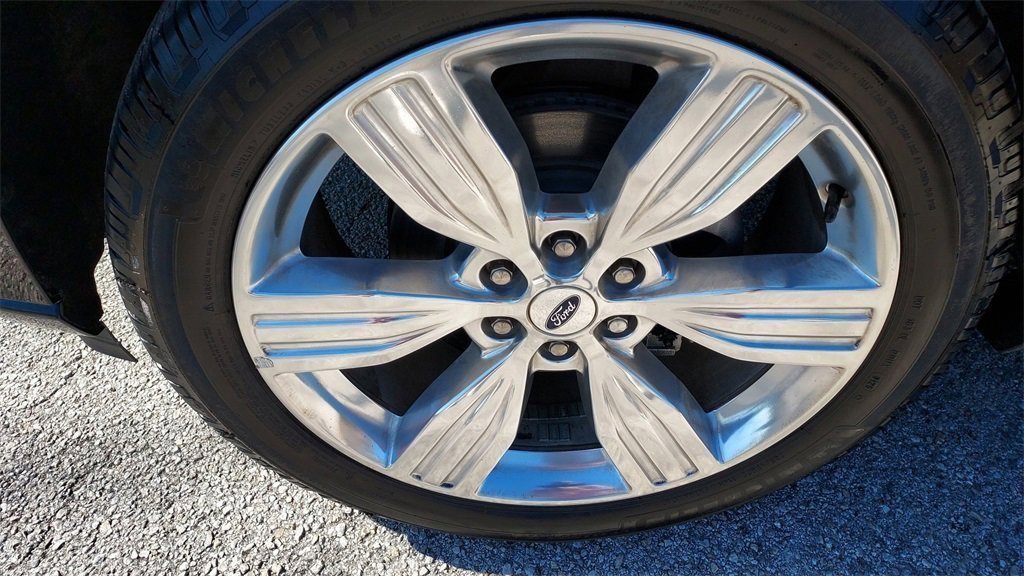 Certified 2022 Ford Expedition Platinum image 9