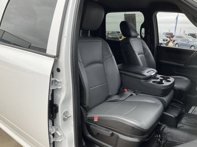 Used 2025 RAM 3500 Tradesman AWD/4WD image 17