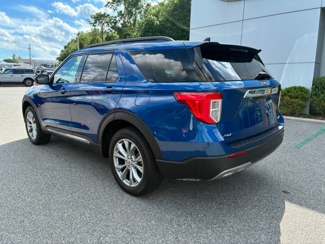 Certified 2023 Ford Explorer XLT w/ Equipment Group 202A AWD/4WD image 3