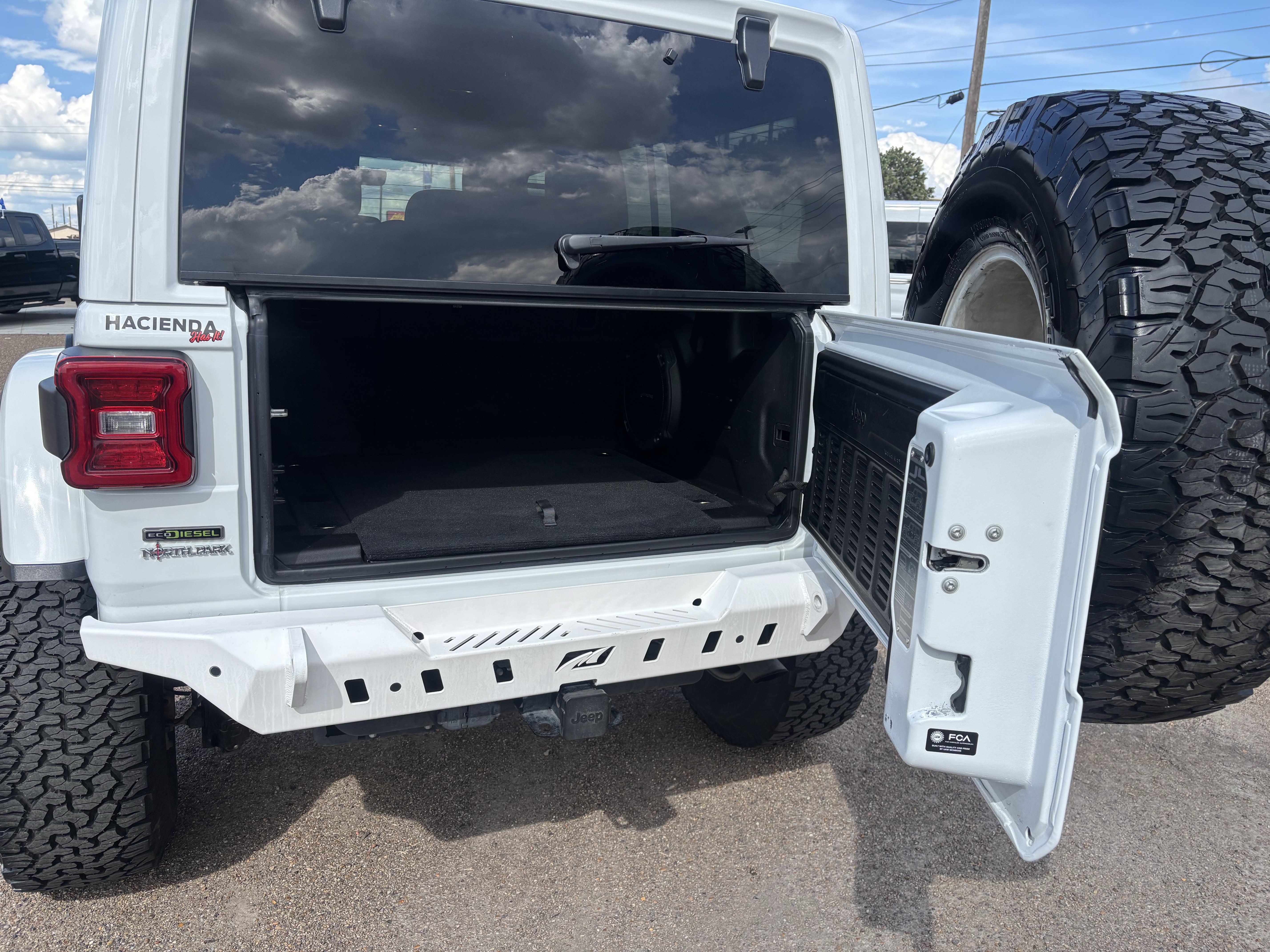 Used 2021 Jeep Wrangler Unlimited Rubicon AWD/4WD image 18