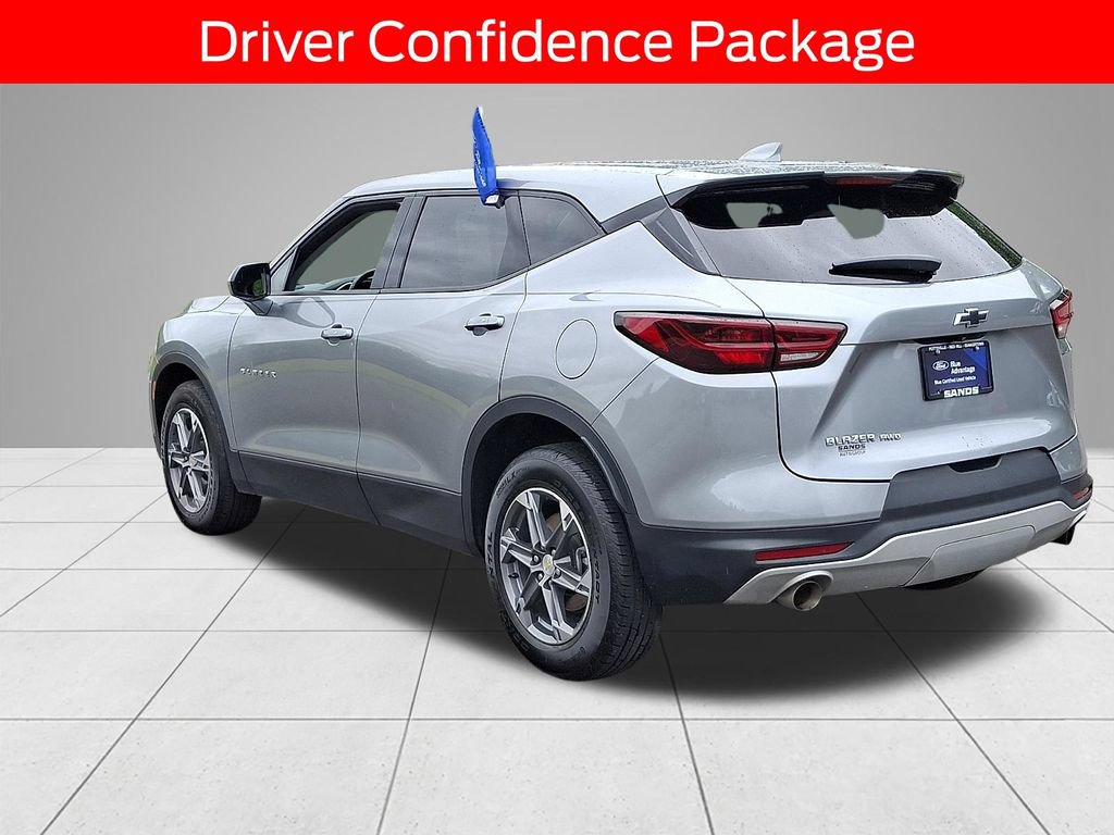 Used 2023 Chevrolet Blazer LT w/ Driver Confidence Package AWD/4WD image 6