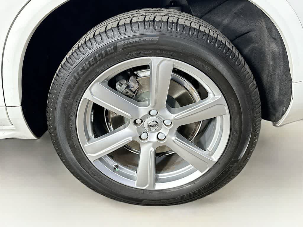Used 2022 Volvo XC90 T6 Momentum w/ Protection Package Premier AWD/4WD image 8
