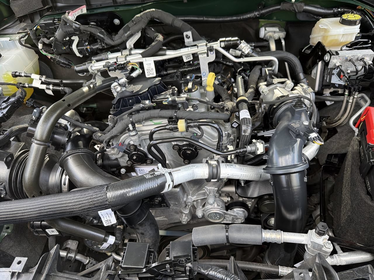 Certified 2025 Ford Bronco Outer Banks AWD/4WD image 10