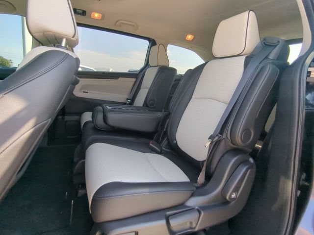 Used 2026 Honda Odyssey Elite image 16