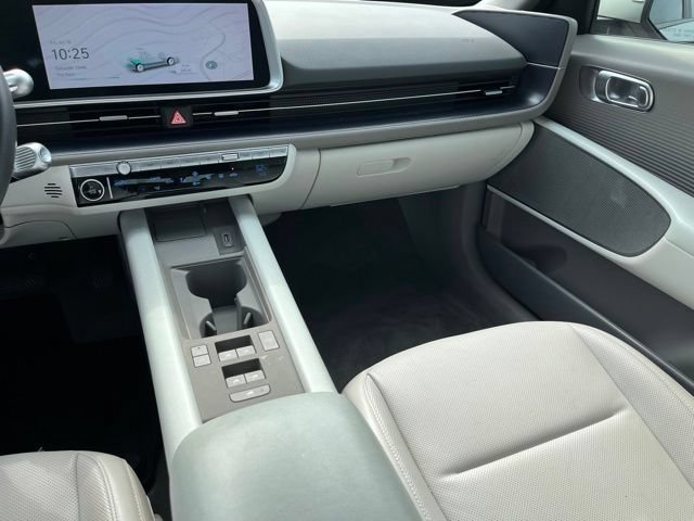 Used 2024 Hyundai Ioniq 6 SEL AWD/4WD image 14