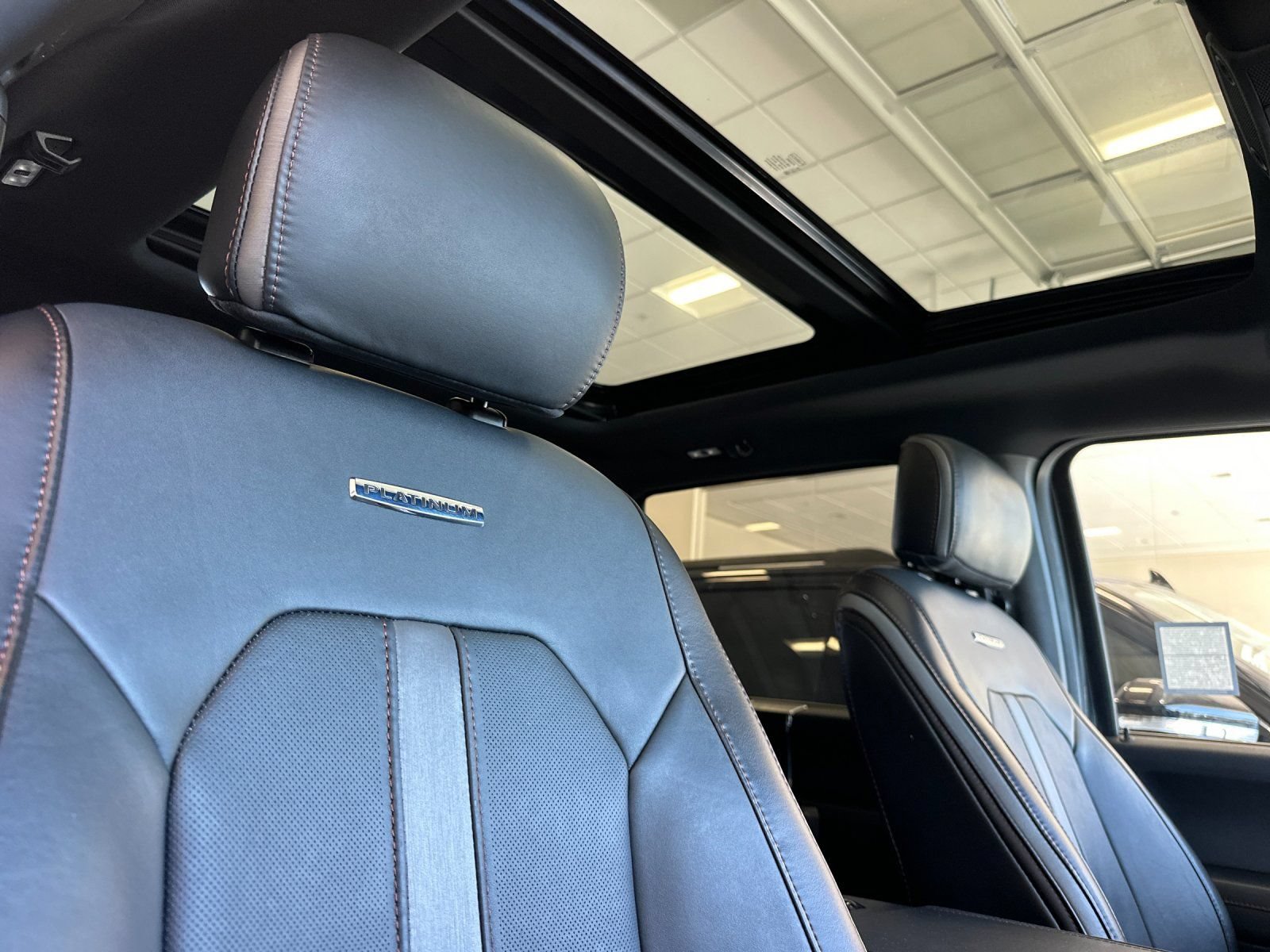 Certified 2018 Ford F150 Platinum w/ Equipment Group 701A Luxury AWD/4WD image 15