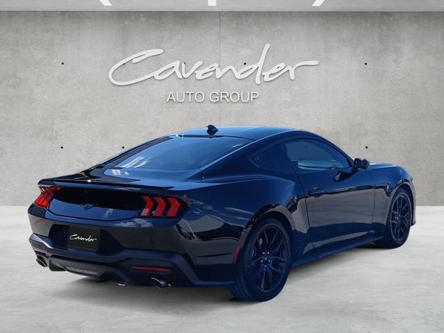 Certified 2025 Ford Mustang Coupe RWD image 17