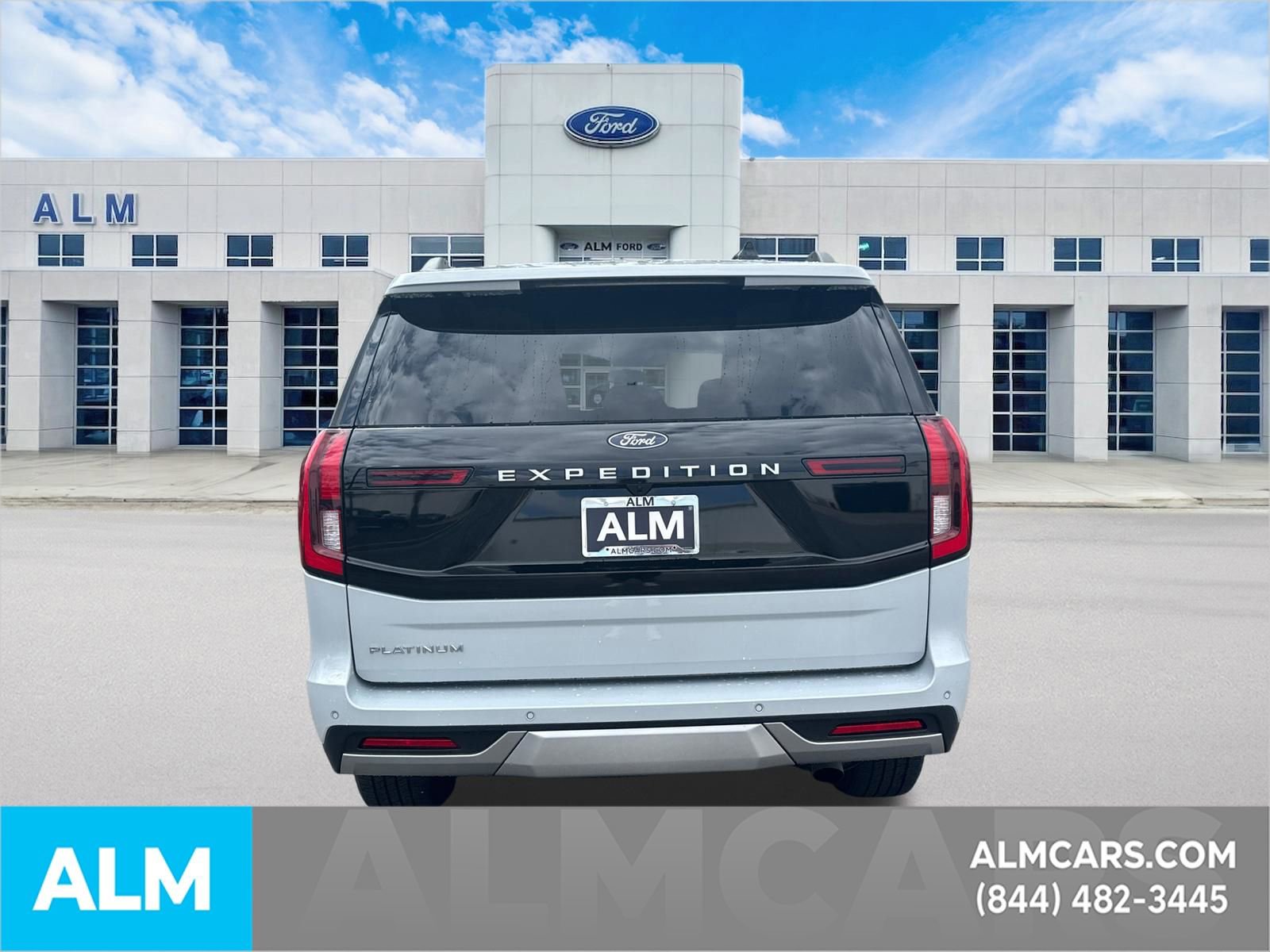 Certified 2025 Ford Expedition Platinum AWD/4WD image 6