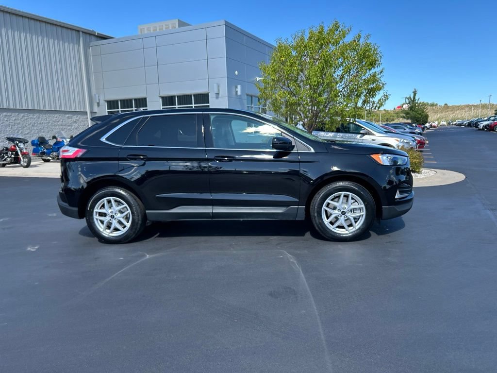Certified 2024 Ford Edge SEL w/ Convenience Package AWD/4WD image 6