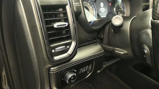 Used 2022 RAM 1500 Limited w/ Body Color Bumper Group AWD/4WD image 23