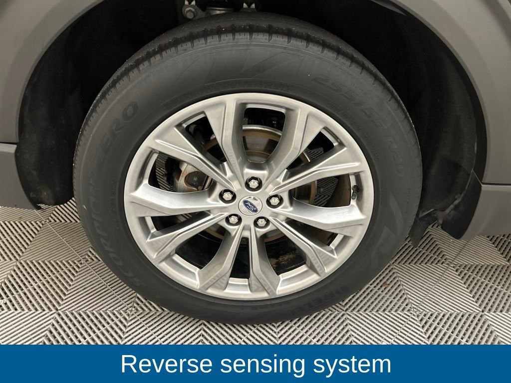 Certified 2022 Ford Explorer XLT w/ Equipment Group 202A image 26