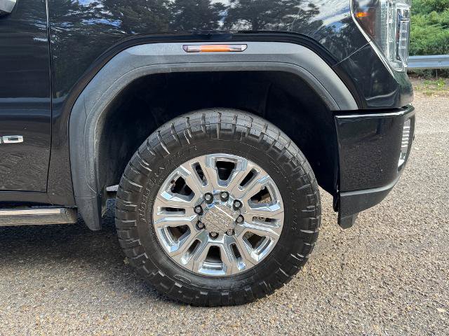 Used 2022 GMC Sierra 2500 Denali w/ Denali Ultimate Package AWD/4WD image 4