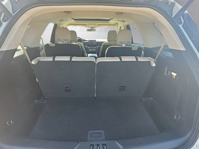 Certified 2020 Ford Explorer Limited w/ Hybrid Equipment Group 310A AWD/4WD image 33