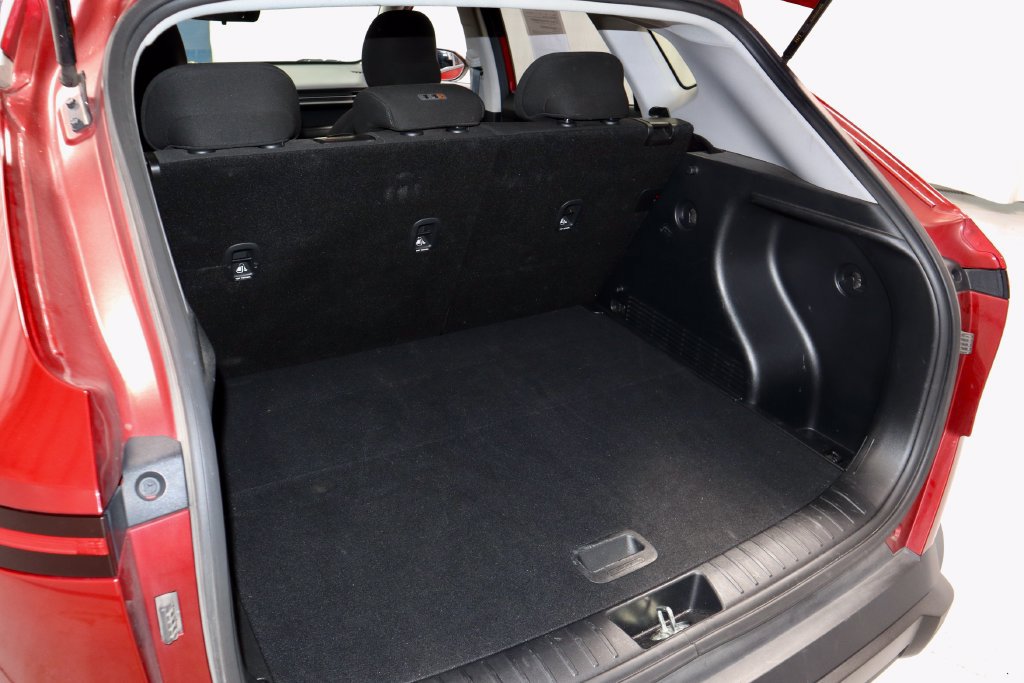 Used 2024 Hyundai Kona SEL FWD image 11