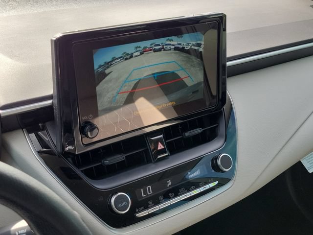 Used 2025 Toyota Corolla LE FWD image 24