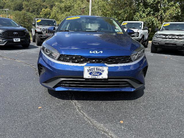 Used 2023 Kia Forte LXS image 9