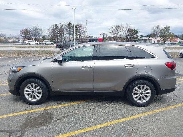 Used 2019 Kia Sorento AWD image 5