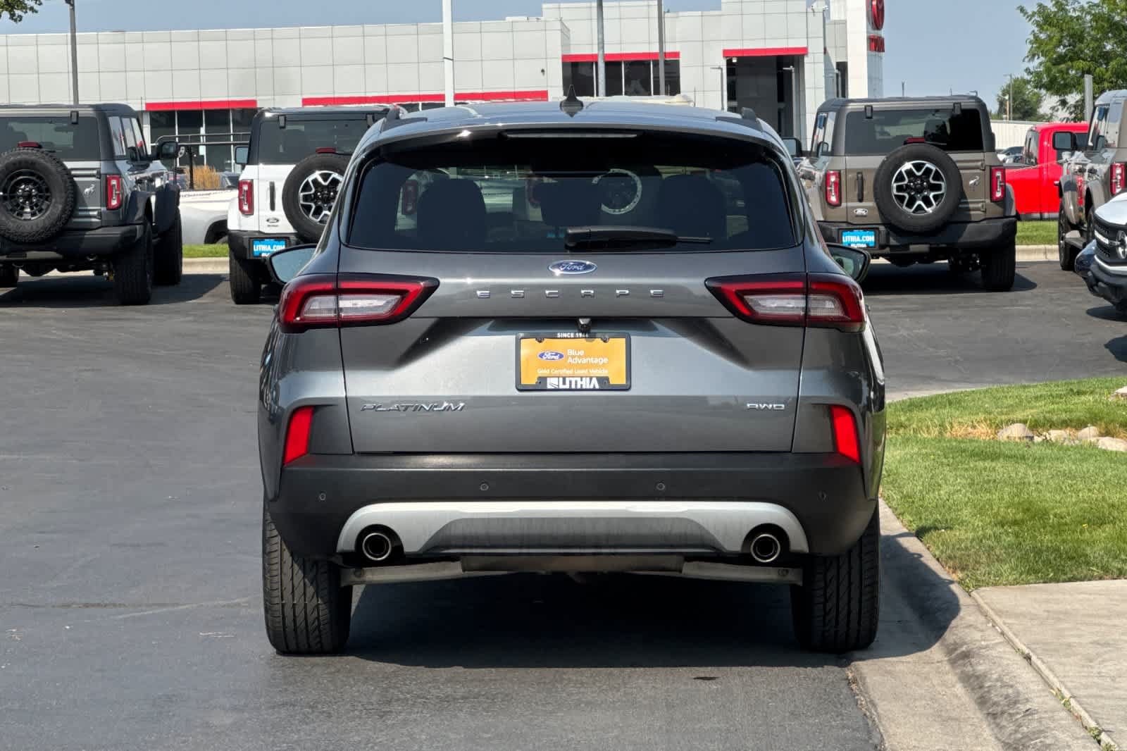 Certified 2025 Ford Escape Platinum AWD/4WD image 7