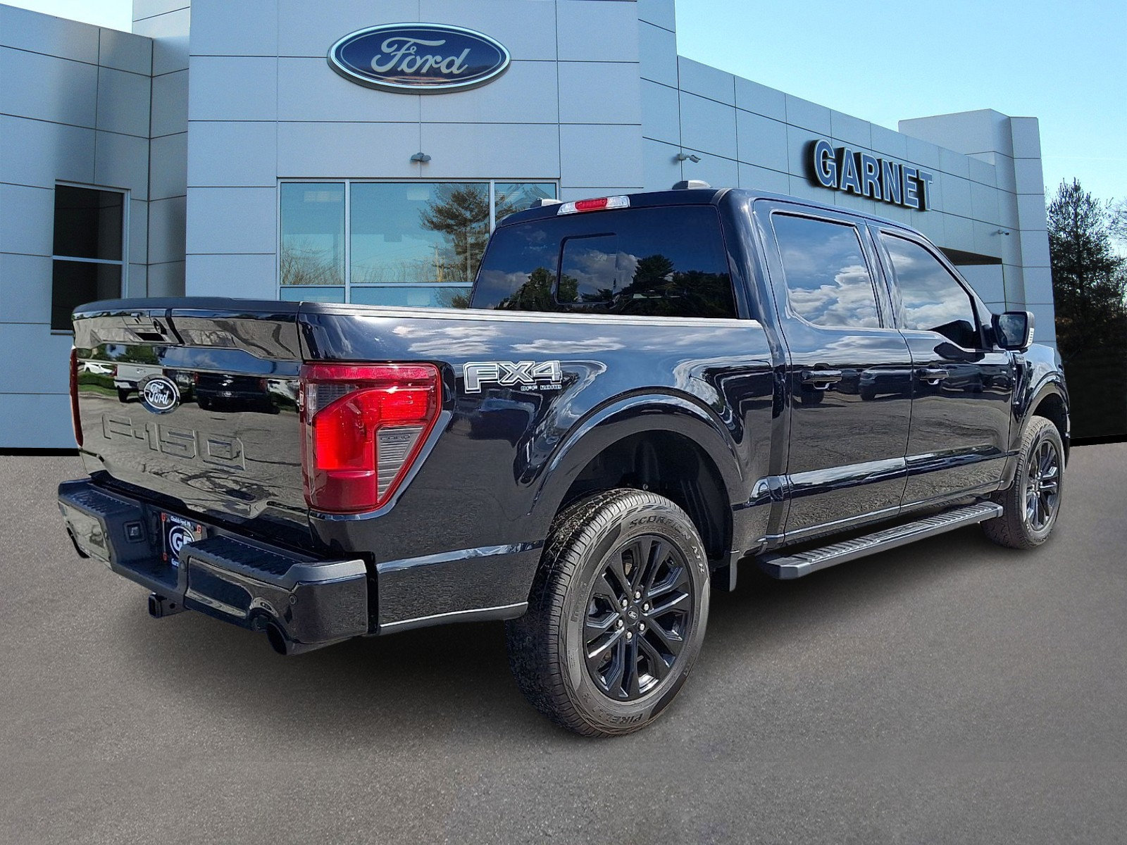 Certified 2024 Ford F150 XLT w/ Equipment Group 302A MID AWD/4WD image 9