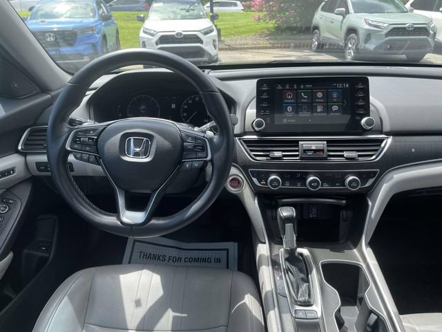 Used 2018 Honda Accord Touring image 14