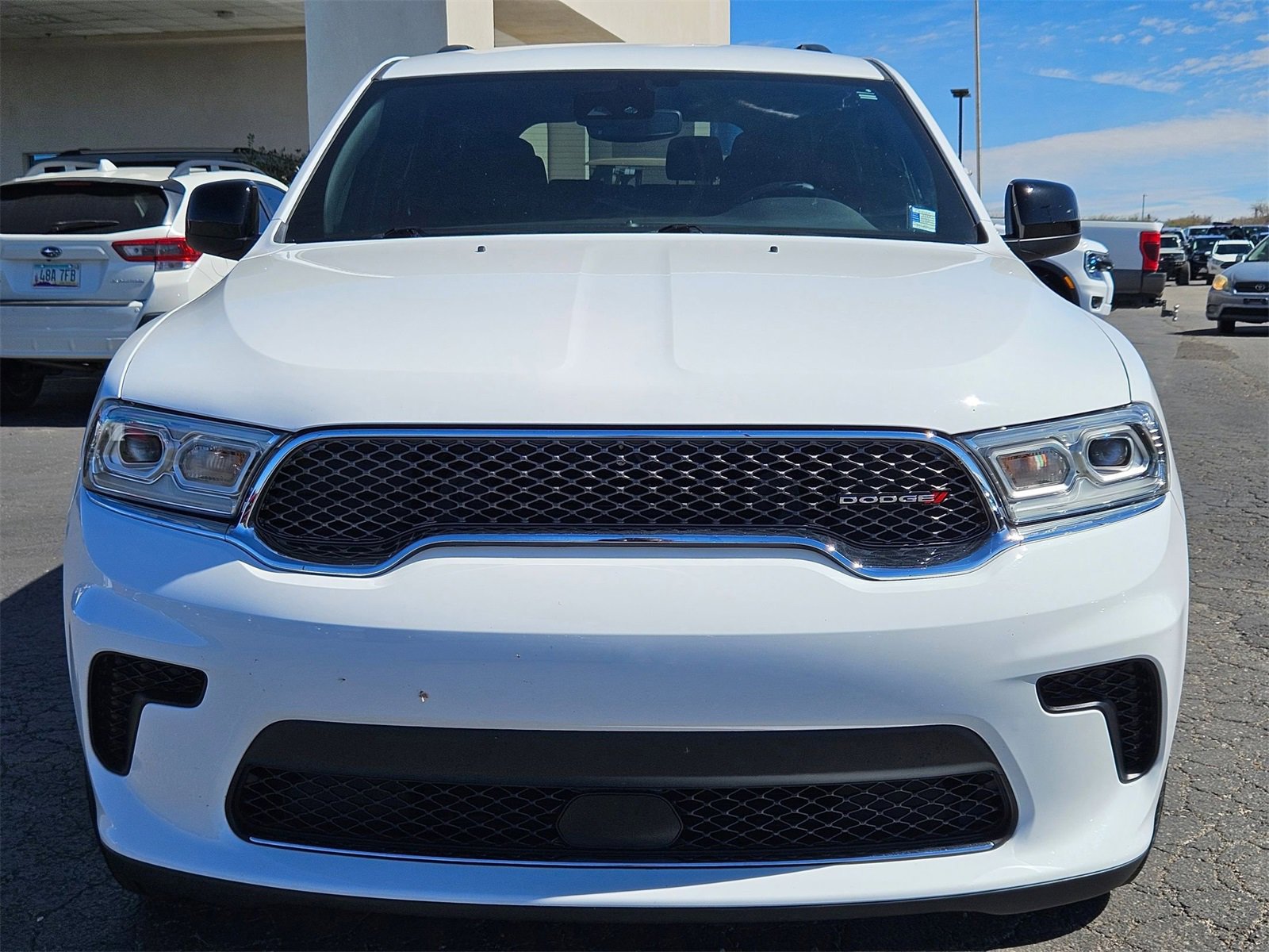 Used 2023 Dodge Durango SXT Launch Edition image 2