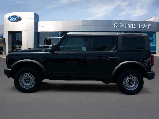 Certified 2022 Ford Bronco 4-Door AWD/4WD image 2