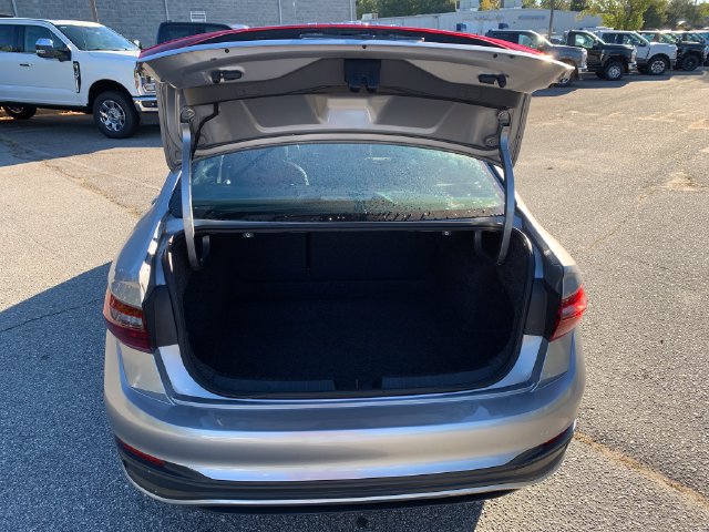 Used 2025 Volkswagen Jetta S FWD image 10