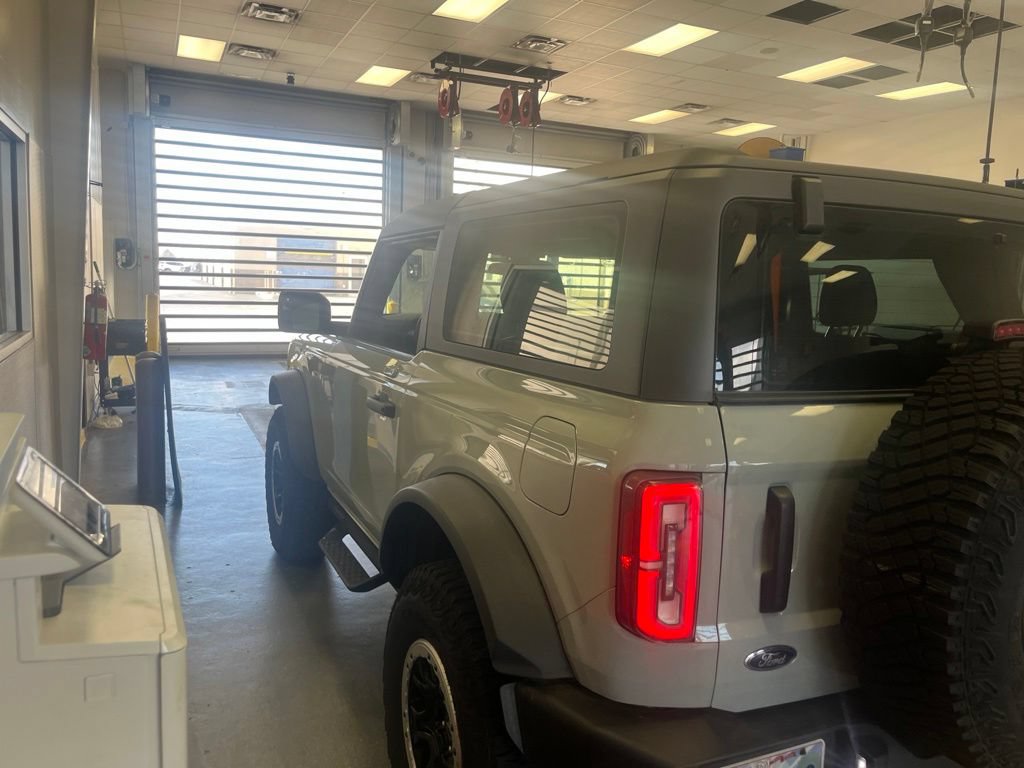 Certified 2023 Ford Bronco 2-Door w/ Sasquatch Package AWD/4WD image 7